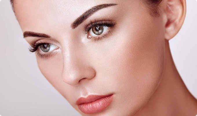 fill wet look classic lash extensions oakville